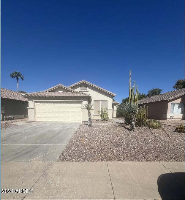 Building Photo - 3950 E Pinon Ct