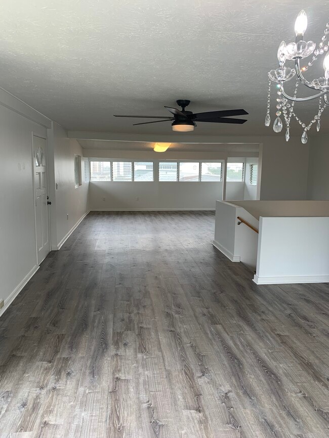 Photo - 3340 Ala Laulani St