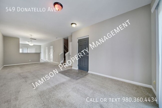 Photo - 549 Donatello Avenue