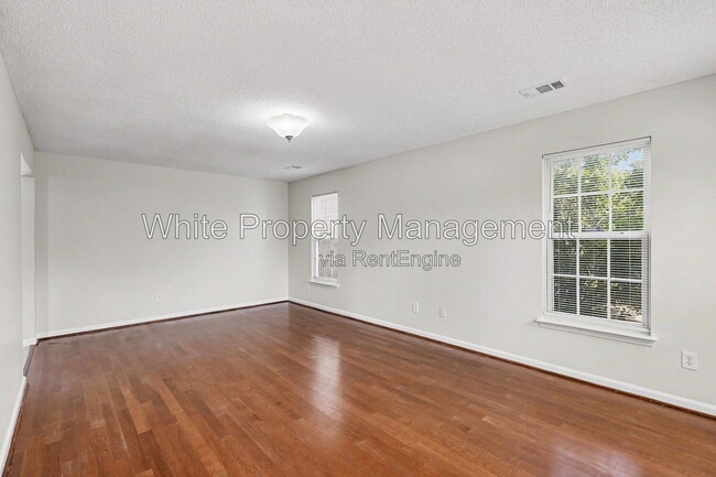 Photo - 1716 Starling Ct