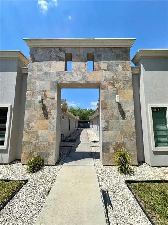 Building Photo - 14 Larkspur Ave