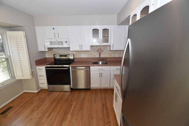 Photo - Bashford Lane Cluster