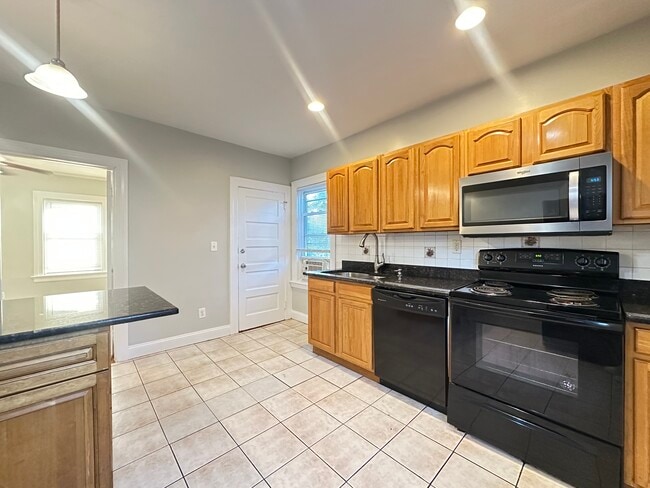 Photo - 47 Carolina Ave Unit 3 F