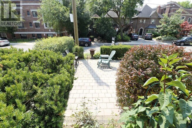 Photo - 6 Poplar Plains Crescent Unit Main