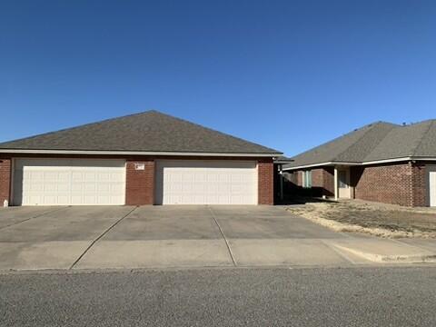 Building Photo - 305 N Chicago Ave