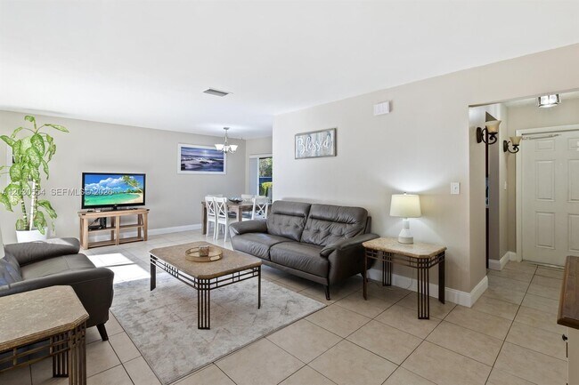 Photo - 4119 Coral Springs Dr