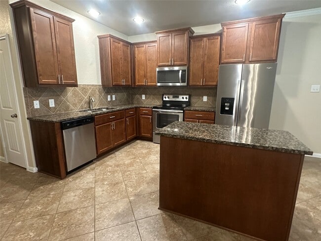 Photo - 15518 Marina Dr