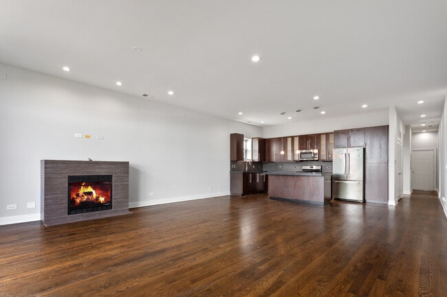 Photo - 1412 W Morse Ave Unit 5D