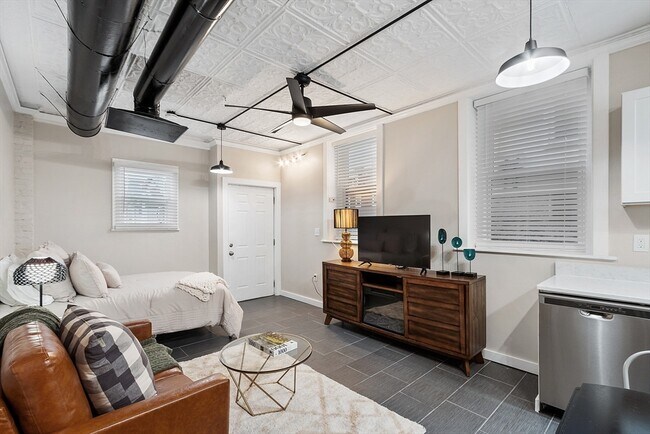 Photo - 1 Hazel St Unit 23L