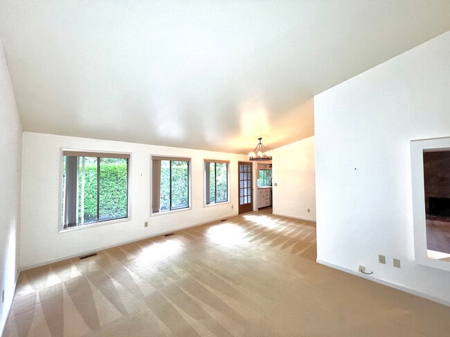 Photo - 11585 SW Settler Way