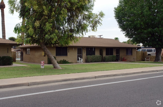 Photo - 23 Palms Apartments