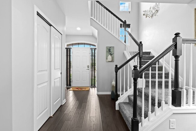 Photo - 49645 Hartwick Dr