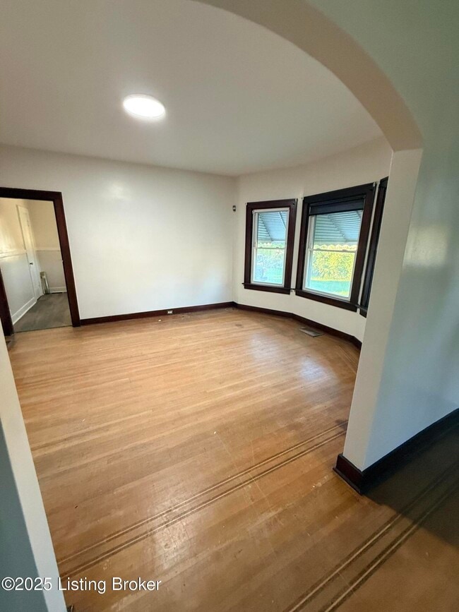 Photo - 1620 Sale Ave