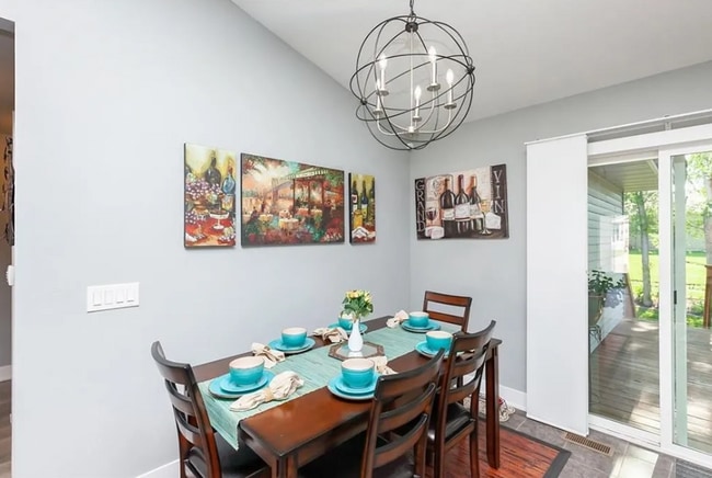 Photo - 5805 Pine Ct