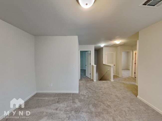 Photo - 344 Freeman Cir