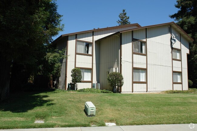 Photo - Meadowood Village Apartments