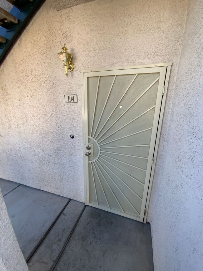 Photo - Summerlin  2 Bed / 2 Bath Ground floor Condo w/Fireplace