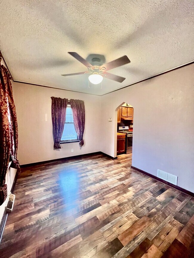 Cozy Home in Machesney Park Rental House Rental in Machesney Park, IL