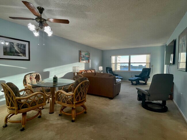 Photo - 4575 Cove Cir Unidad 904