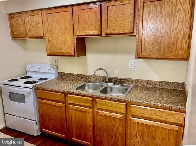 Photo - 14667 Endsley Turn