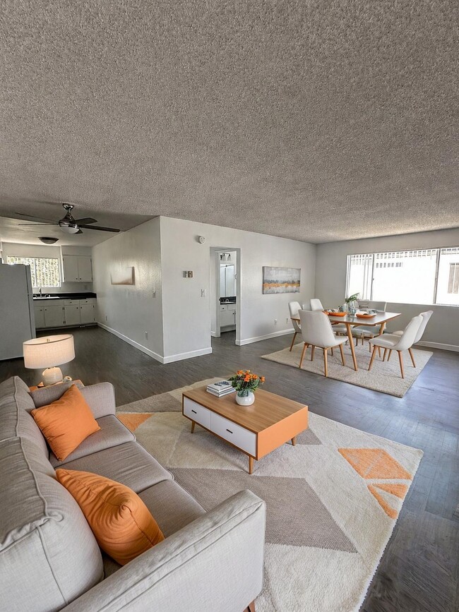 Building Photo - Foothill Courtyards