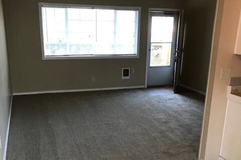 Photo - 634 N Watts St