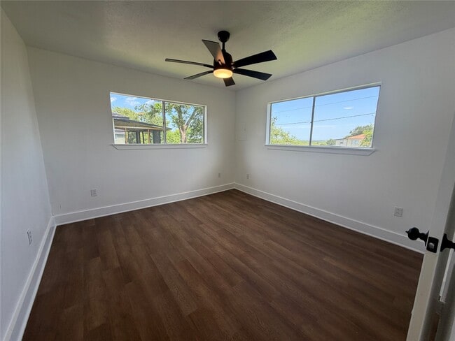Photo - 4522 County Rd 459C
