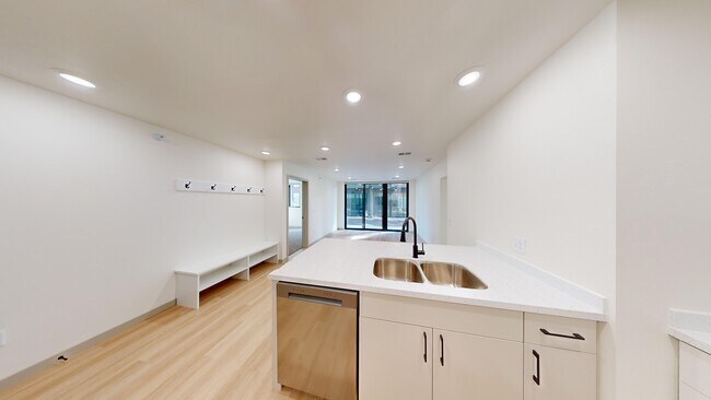 Kitchen/Living Room