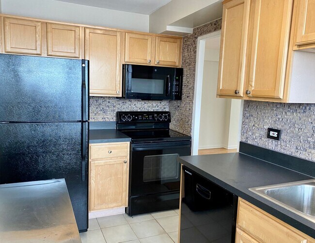 Photo - Stunning 17th Floor Condo Unit With Beach ... Unit 1701