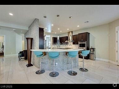 Building Photo - 2609 Sun Reef Rd Rental