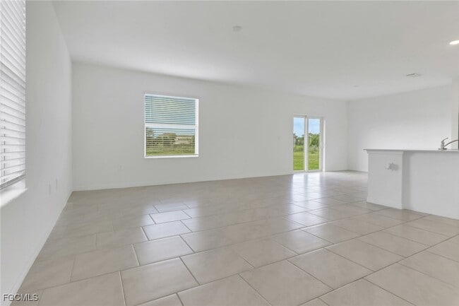 Photo - 20360 Caroline Crk Pl