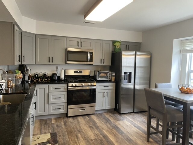 Photo - 7106 Normandy Dr