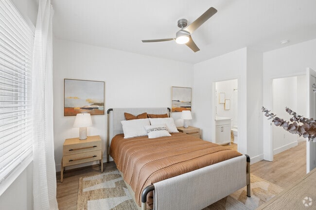 4BR, 4BA - 2,163SF - Bedroom