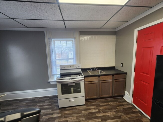 Photo - Studio apartment Unit 418-A South Union Street