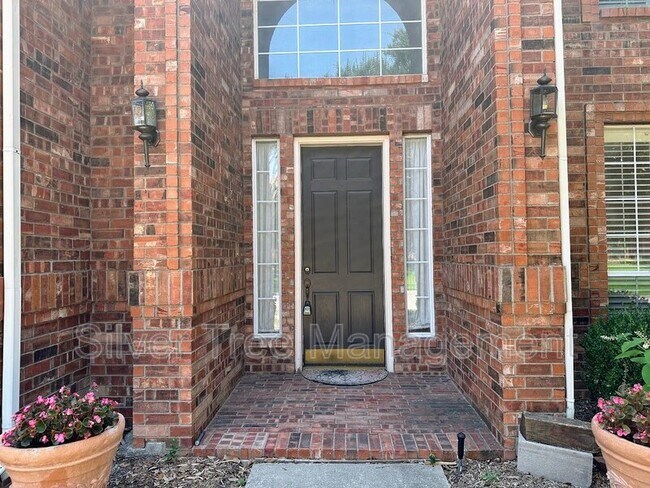 Photo - 3200 Blenheim Ct