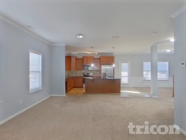 Photo - 139 Collenton Ln