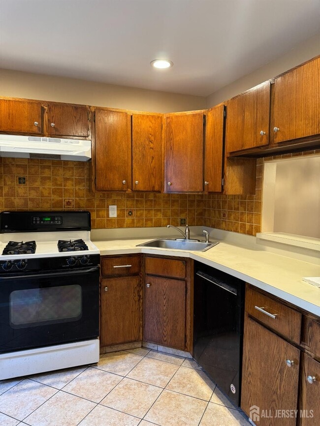 Photo - 286 Palombi Ct