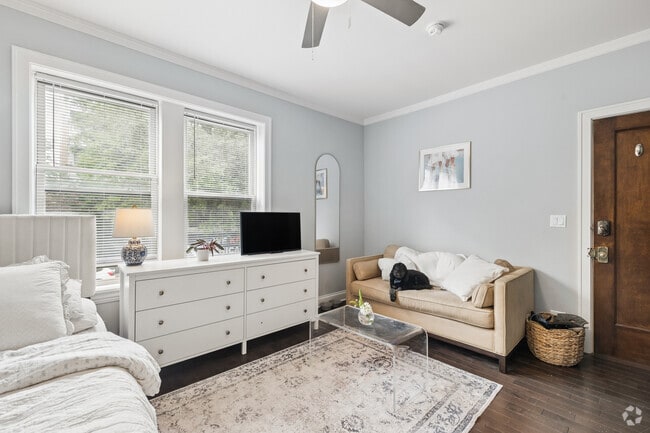 Studio - 250SF - Living Room