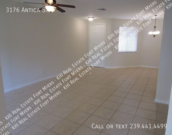 Photo - 3176 Antica St