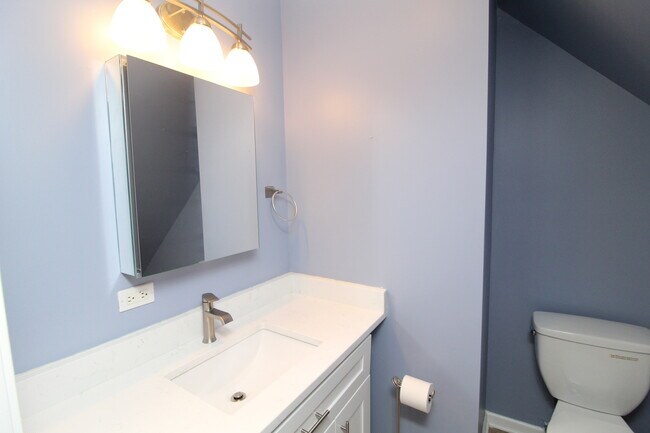 Photo - 3732 N Ashland Ave Unit 3
