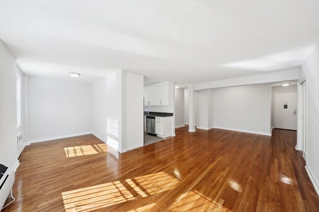 Photo - 2400 Webb Ave