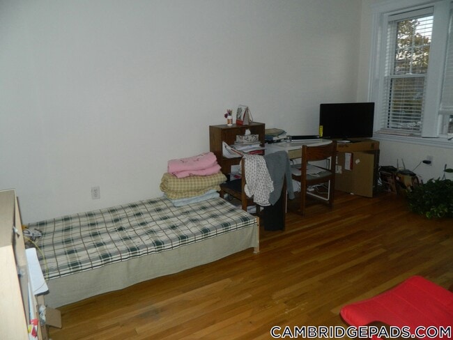 Photo - 21 Wendell St Unidad 18