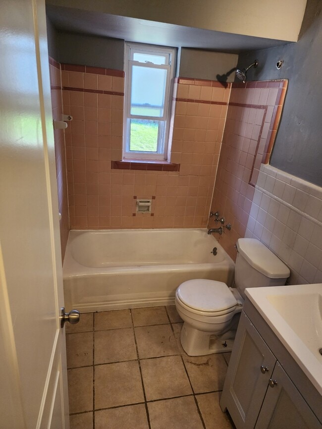 Photo - Relleum Unit 1