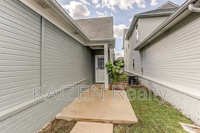 Photo - 1338 Harbor Park Dr