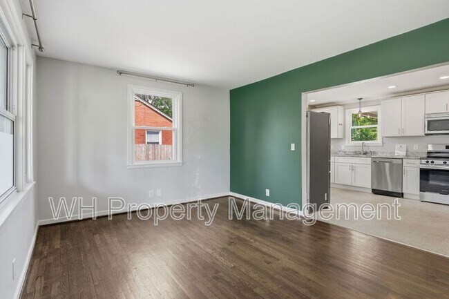 Photo - 3704 Grubbs Rd