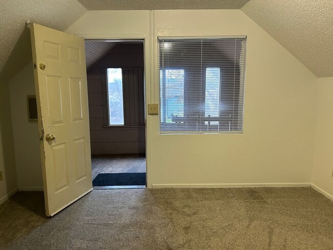 Photo - 4007 N Napa St Unidad #3