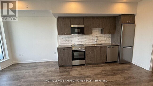 Photo - 15 Wellington St S Unité 2414