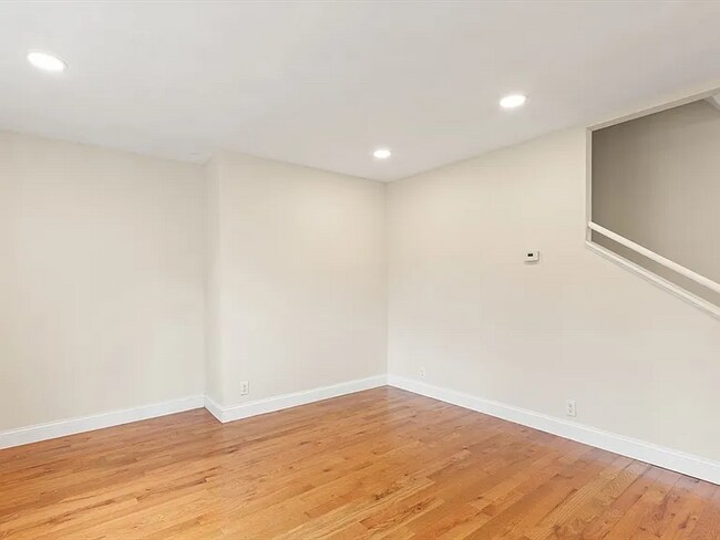 Photo - 34 Clinton St Unidad 1