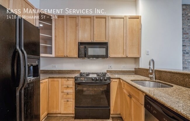 Photo - 1418 N Mohawk St Unit 1-N