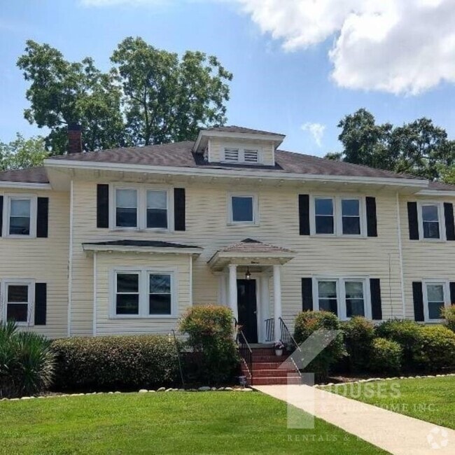 Building Photo - 11 Cateechee Ave Rental